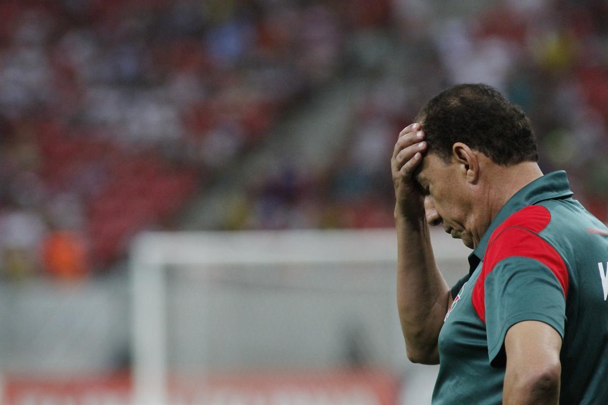 Com trs gols no primeiro tempo, Tricolor superou equipe mineira na Arena Pernambuco