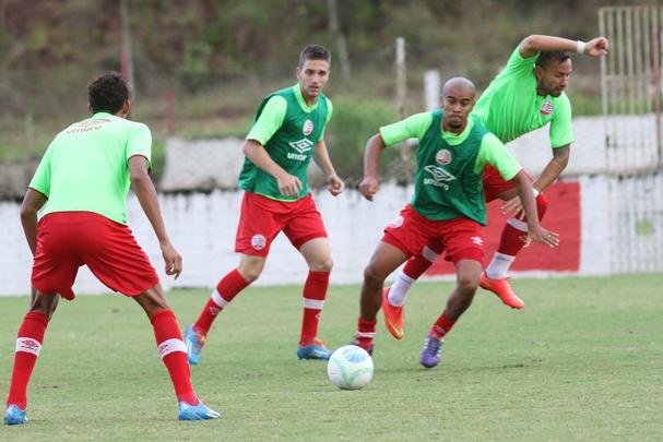 Dado Cavalcanti comandou ltima movimentao antes de pegar o Coelho na Arena Pernambuco