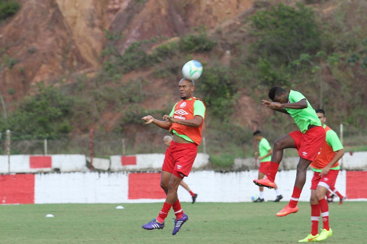 Dado Cavalcanti comandou ltima movimentao antes de pegar o Coelho na Arena Pernambuco