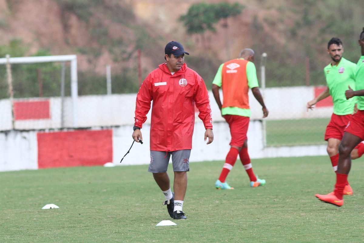 Dado Cavalcanti comandou ltima movimentao antes de pegar o Coelho na Arena Pernambuco