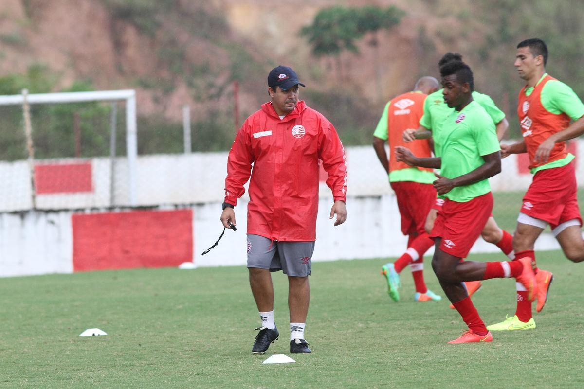Dado Cavalcanti comandou ltima movimentao antes de pegar o Coelho na Arena Pernambuco