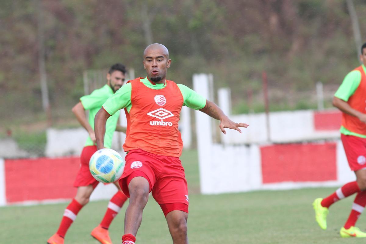 Dado Cavalcanti comandou ltima movimentao antes de pegar o Coelho na Arena Pernambuco