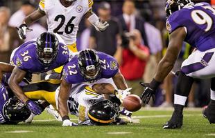 Com um show da defesa e sem cometer erros no ataque, os Ravens vencerem o Steelers por 26 a 6 na semana 2 da NFL. A rivalidade no via uma vitria com uma diferena maior do que trs pontos desde 2011