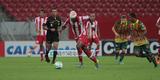 Relembre como o Alvirrubro se saiu no primeiro turno do Campeonato Brasileiro contra os clubes que ele ainda enfrentar� na sequ�ncia da S�rie B. 11� rodada - N�utico 1 x 0 Sampaio Corr�a. Na volta ap�s a Copa do Mundo, o Timbu venceu a Bol�via Querida com gol de Tadeu.
