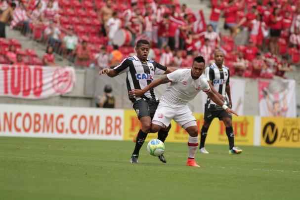 Jogando na Arena Pernambuco, o Timbu caminhava para um empate diante dos natalenses, at que o placar foi definido aos 40 minutos do segundo tempo. Os gols da partida foram marcados por Sass (dois), a favor do Timbu, e Rodrigo Silva, que descontou para os visitantes.