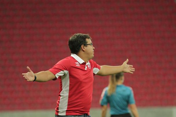 Jogando na Arena Pernambuco, o Timbu caminhava para um empate diante dos natalenses, at que o placar foi definido aos 40 minutos do segundo tempo. Os gols da partida foram marcados por Sass (dois), a favor do Timbu, e Rodrigo Silva, que descontou para os visitantes.