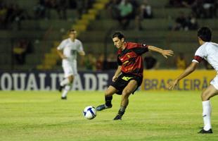 Fumagalli deixou o Sport no final da temporada 2007, se transferindo para o Al Rayyan, numa transferncia que rendeu ao clube R$ 1,8 milho. Mas a sada foi rpida. No segundo semestre de 2008, ele estava de volta
