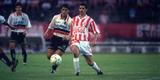 O segundo duelo entre N�utico e Santa Cruz na Segundona de 1996 foi em 8 de setembro. No Arruda, Douglas abriu o marcador para o N�utico, aos 40 do 1� tempo. Autor dos dois gols do Santa no primeiro jogo, Maur�cio empatou a partida aos 45 do 2� tempo. 