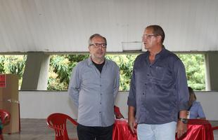 Scios, ex-diretores e candidatos  presidncia participam do pleito na Ilha do Retiro