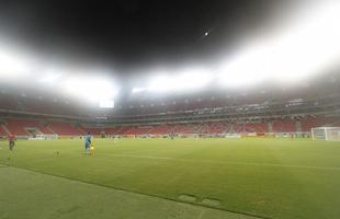 Em noite de pouca inspirao, Nutico e Salgueiro no saram do empate na Arena Pernambuco na estreia da Copa do Nordeste.
