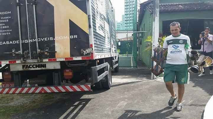 Troféus e objetos do clube serão levados para a antiga concentração do clube, em Olinda