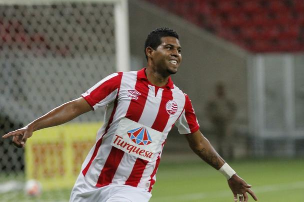 Timbu jogou sua terceira partida pelo Estadual e saiu na frente do Serra Talhada no primeiro tempo com um gol de Renato. Na segunda etapa, Josimar (2) e Guilherme deram nmeros finais ao triunfo alvirrubro.