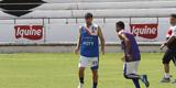 Ricardinho tenta ajustar time coral para partida contra o Central pelo Campeonato Pernambucano, na prxima quarta-feira