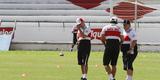 Ricardinho tenta ajustar time coral para partida contra o Central pelo Campeonato Pernambucano, na prxima quarta-feira