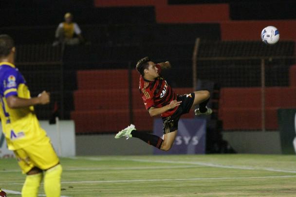 Leão da Ilha do Retiro recebeu a equipe de Sergipe pela terceira rodada da Copa do Nordeste