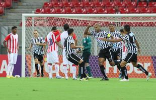 Copa do Nordeste - 4 rodada - 30/01/2014 (QUI/21h30) - Nutico 0 x 1 Botafogo-PB - Arena Pernambuco - Gols: Lenlson (2' do 1T).