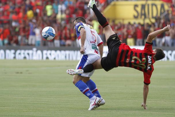 Sport bateu o Fortaleza no tempo normal por 1 a 0 e venceu nos pênaltis por 4 a 2, com mais uma defesa de Magrão