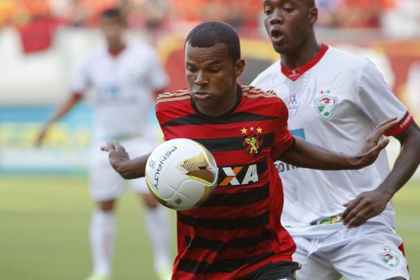 Salgueiro empata em 1 a 1 e elimina o Sport do Pernambucano. Equipe sertaneja vai para final indita do Estadual