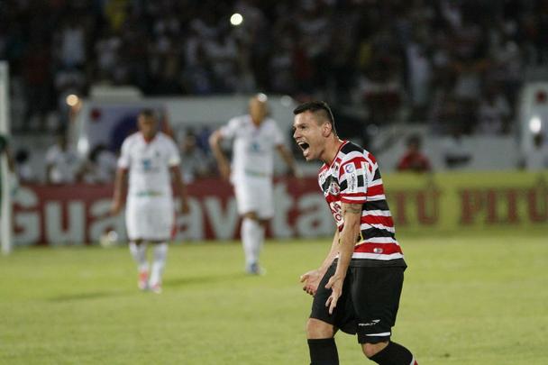 Santa Cruz festeja conquista do Campeonato Pernambucano 