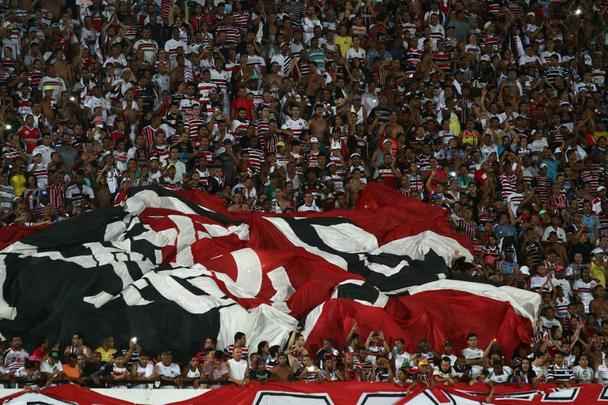 Santa Cruz festeja conquista do Campeonato Pernambucano 