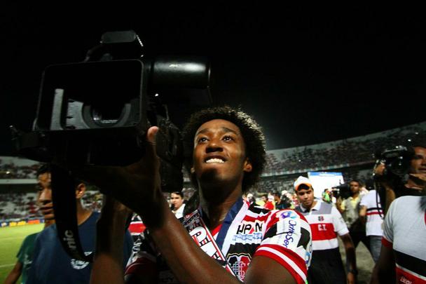 Santa Cruz festeja conquista do Campeonato Pernambucano 