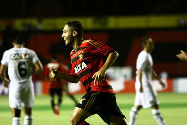 Dominando o jogo desde o início, o Leão não teve dificuldades para vencer o Figueirense por 4 a 1