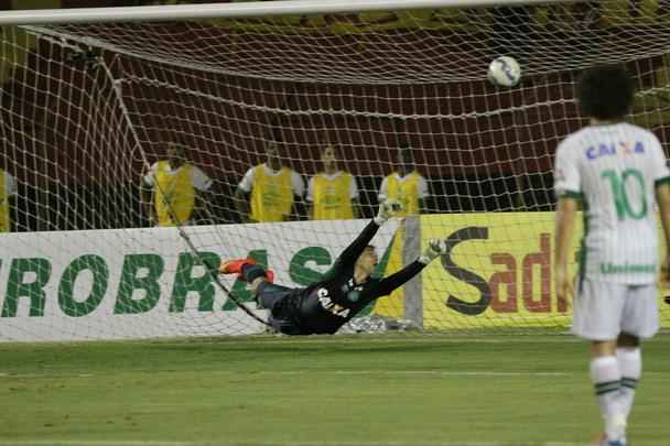 Após a festa, quando a bola rolou, o Sport não teve vida fácil. O Leão fez um primeiro tempo muito ruim e só se recuperou na etapa final, quando marcou os dois gols que precisava, levando a decisão da vaga para os pênaltis