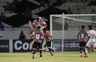 O Tricolor goleou o Paran no Arruda com gols de Rodrigo (contra), Nathan e Anderson Aquino (dois); o mesmo Rodrigo descontou para os visitantes.