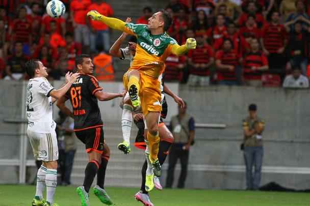 Se no fosse pelo gol salvador do atacante Andr no fim da partida, a primeira derrota dentro de casa teria ocorrido