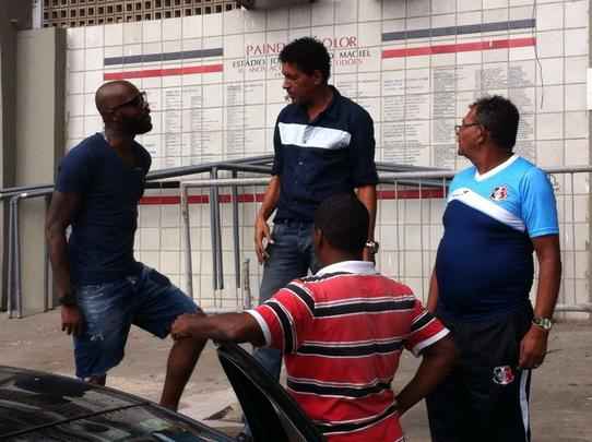 Com documentao em trmite na CBF, o novo centroavante aguarda regularizao para poder atuar