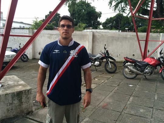 Torcedores do Santa Cruz se queixaram da organização, mas ficaram satisfeitos com a nova camisa