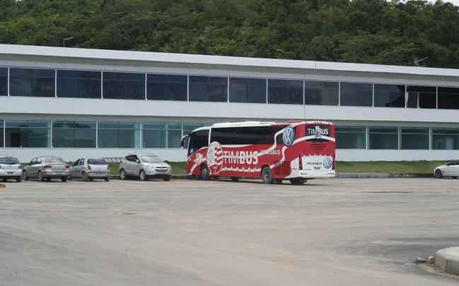 No hotel, alguns equipamentos já deveriam estar instalados como o exaustor da cozinha e a lavanderia. Clube ainda não determinou um prazo para conclusão. Os demais aposentos estão funcionando normalmente em bom estado de conservação.