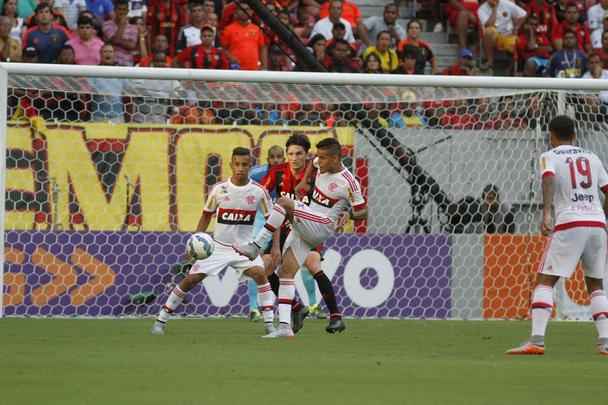 O Leão chega ao sétimo jogo sem vencer no Brasileiro e pode cair para o oitavo lugar ao final da rodada