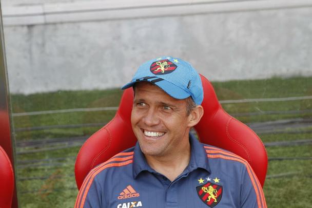 O Leão chega ao sétimo jogo sem vencer no Brasileiro e pode cair para o oitavo lugar ao final da rodada