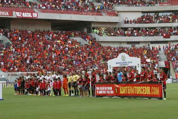 O Leão chega ao sétimo jogo sem vencer no Brasileiro e pode cair para o oitavo lugar ao final da rodada