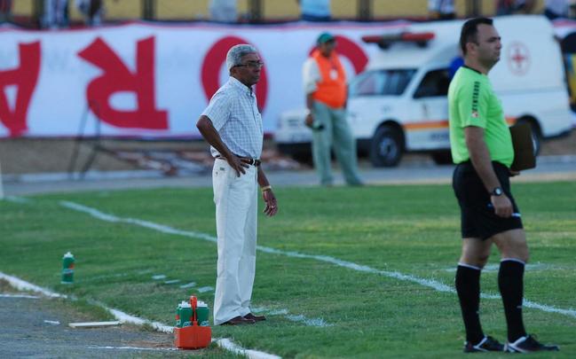 A última passagem de Givanildo Oliveira pelo Santa Cruz foi em 2010. O treinador substituiu Dado Cavalcanti no comando coral e recebeu a missão de devolver o clube à Série C do Brasileiro. Fracassou: ao contrário do que ocorreu na campanha de 2009, o Santa avançou à fase de mata-matas. Mas não conseguiu se impor contra o Guarany de Sobral e foi derrotado por 5 a 4 no placar agregado das duas partidas