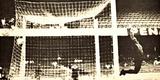 05/10/1986 - São Paulo 3x2 Sport - Pela primeira fase do Campeonato Brasileiro, o Leão viajou à capital paulista e foi a campo com Paulo César Borges; Gassem, Cléber, Heraldo; Betão, Henágio (Cléo), Rogério, Edel; Joãozinho, Adilson, Pitico (Neto). Mas o time do técnico Ênio Andrade não resistiu ao Tricolor, que venceu com Silas, Müller e Careca. Edel e Adilson descontaram para os rubro-negros.