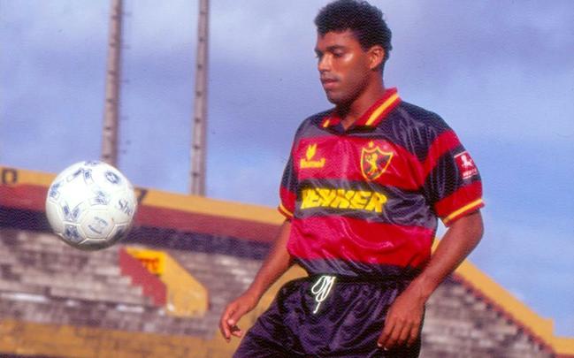 Tambm com 11 gols, Marcelo foi o artilheiro do Sport no Campeonato Brasileiro de 1995.
