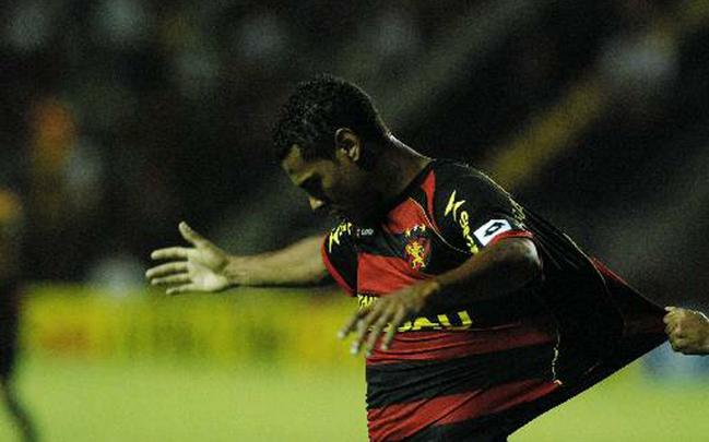 No Campeonato Brasileiro de 2009, o Sport foi rebaixado como lanterna. Mas Wilson conseguiu se sagrar artilheiro rubro-negro na competio, com 8 gols...