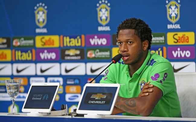 FRED - Revelado pelo Internacional e vendido muito cedo para o Shakhtar Donetsk, o meia vem chamando a aten��o de grandes clubes europeus com suas atua��es no futebol ucraniano. Foi convocado por Dunga para a Sele��o principal que disputou a �ltima Copa Am�rica, no Chile, e foi titular nas duas primeiras partidas.