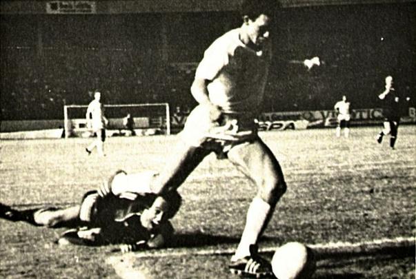 Náutico 4x0 Cruzeiro - 27/02/1983. 31.906 espectadores marcaram presença no Arruda para ver o Náutico humilhar o Cruzeiro, com o Timbu impondo uma sonora goleada de 4 a 0 aos Celestes. Mirandinha (2), Flávio e Manguinha anotaram os gols alvirrubros.