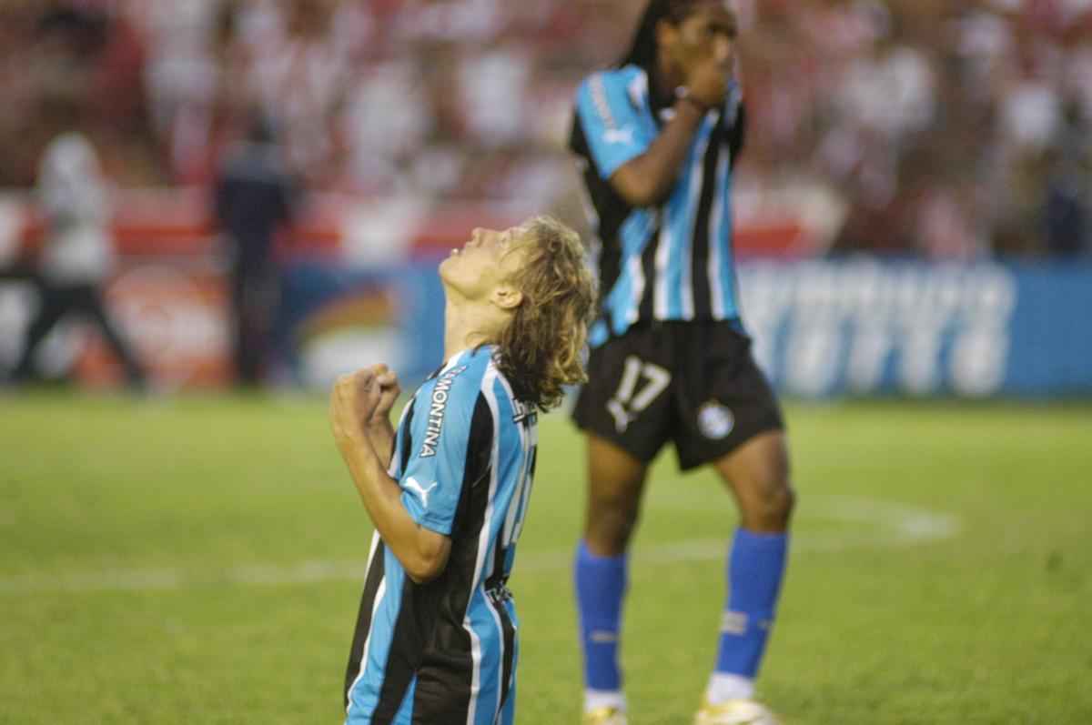 De Domingos à Lucas Leiva, passando por Sandro Goiano e Andershow: veja o que aconteceu com os jogadores do Grêmio que participaram da Batalha dos Aflitos