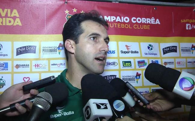 Léo Condé - Um dos mais jovens da lista, o técnico ganhou destaque comandando a Caldense que foi vice-campeã mineira em 2015. Assumiu o Sampaio Corrêa e brigou pelo acesso até a reta final do campeonato. Está sem clube