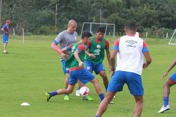 Atletas alvirrubros se apresentaram para iniciar os trabalhos visando o Estadual; Timbu estreia dia 31, contra o Santa Cruz