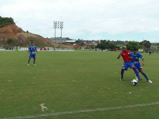 Treinador do N�utico mudou esquema para 4-1-4-1 e time apresentou evolu��o em teste no CT vencendo a Agap-PE por 5 a 2