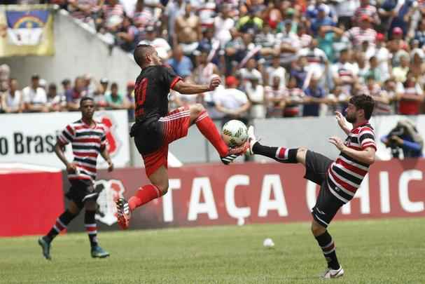 Sob sol forte, equipe do Santa Cruz bateu o Flamengo por 3 a 1 no primeiro grande teste da temporada 2016