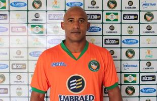 Braso, ex-atacante do Santa Cruz, acertou seu retorno ao Cambori FC, onde disputar o Campeonato Catarinense