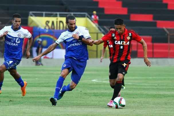 O meia Fábio foi um dos destaques do Sport na Copa São Paulo deste ano e foi incorporado ao time profissional na passagem de Paulo Roberto Falcão, ex-técnico rubro-negro