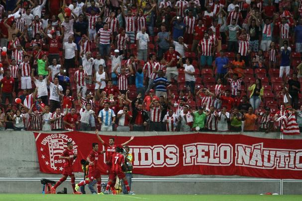 Nutico vence o Santa Cruz no primeiro clssico do ano por 2 a 0, na Arena Pernambuco
