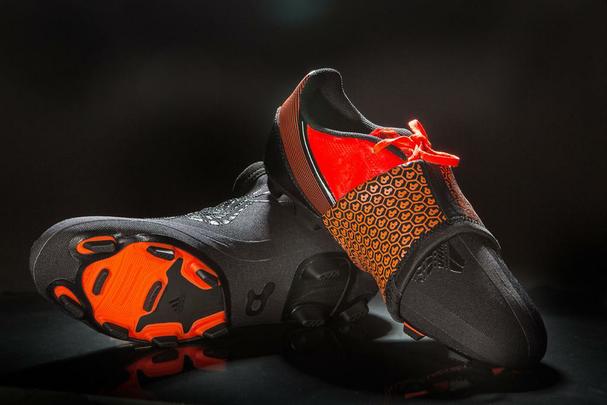 Dry World também fabrica outros produtos para o mercado esportivo
